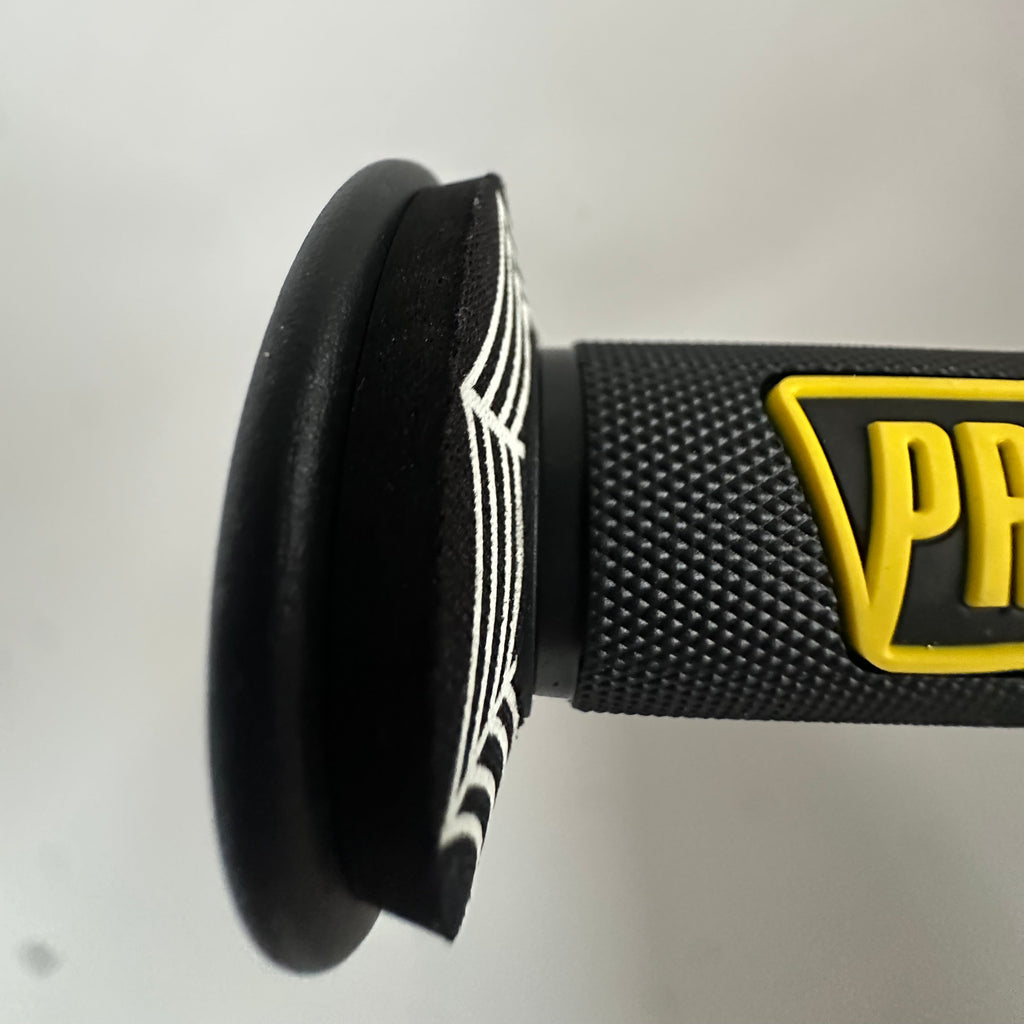 Spider Web Grip Donuts